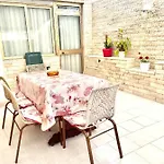 Relax House *