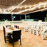 Relax House