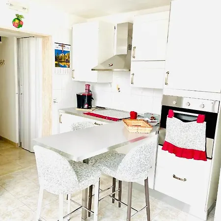 Relax House Дом отдыха